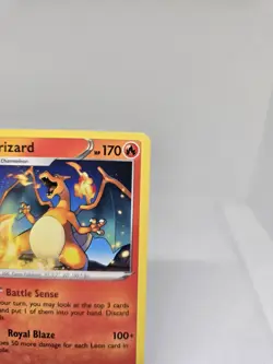 Charizard RARE card 025/185 SWSH Vivid Voltage 2020 Flame Dragon Pokemon TCG - Image 4