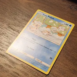 Alolan Vulpix 30/156 NM Pokemon 2018 SM Ultra Prism Snow Cute Trio Card - Image 2