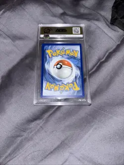 2021 Pokemon Pikachu 005/025 Celebrations Full Art AGS 9.5 Gold label Mint + - Image 2