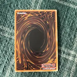 Konami Yu-Gi-Oh! K9-17 Izuna - Ultra Rare - 1st Edition JUSH-EN031 - Image 2
