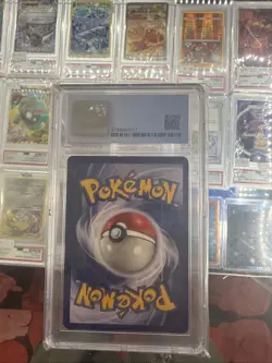 Pokemon Machamp Base Set Shadowless Holo Rare #8 CGC 4 VG/EX - Image 2