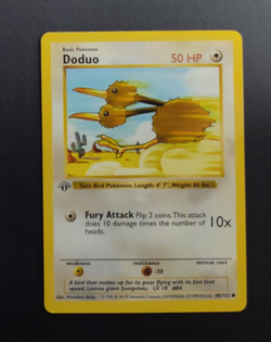 Pokemon TCG Doduo 048/102 Base Set Shadowless 1st Edition Regular Vintage 1999 - Image 1