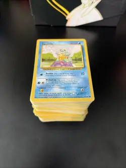 NM-MP Big Lot of Vintage Pokemon Cards! Base Set 200+ Cards FREE SHIPPING - Image 1