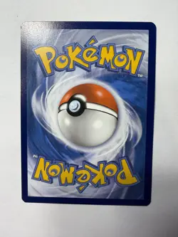 Arcanine SWSH08: Fusion Strike 033/264 NM English Pokemon Card - Image 2