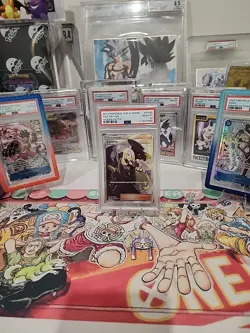 2019 POKEMON SUN & MOON HIDDEN FATES #SV82 FULL ART/CYNTHIA PSA 10 - Image 1