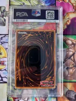 PSA 7 YuGiOh Blue-Eyes White Dragon YAP1-EN001 Ultra Rare Anniversary English - Image 3