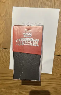 Pokemon TCG Sword & Shield: Battle Styles Elite Trainer Box - RED ETB - Image 5