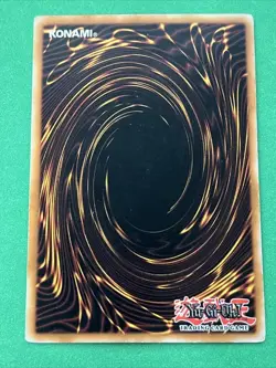 Yu-Gi-Oh! TCG Bottomless Trap Hole DB2-EN201 Unlimited Common MP - Image 2