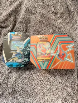 Pokemon TCG: Rotom V & Eevee Evolutions Tin Brand NEW SEALED - Image 1