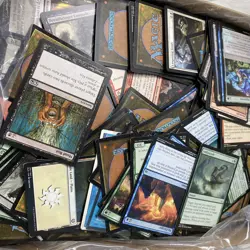 Unsorted Magic: The Gathering TCG and CCG Trading Cards (2000 Plus Cards) - Image 3