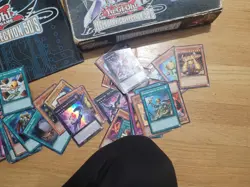 Yu-Gi-Oh Legendary Collection 5ds Box (Open, Mostly Complete) - Image 4