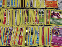 600 Pokemon Card Bulk Lot – Vintage & Modern – Holo Mix– Commons/Uncommons/Rares - Image 2