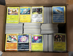 HUGE Pokemon BULK lot 21lbs 4000+ Cards Common Uncommon HOLO RARE Reverse Holo - Image 2
