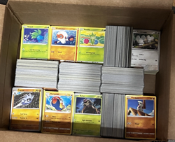 HUGE Pokemon BULK lot 21lbs 4000+ Cards Common Uncommon HOLO RARE Reverse Holo - Image 4