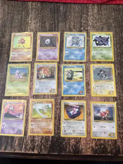 Pokemon TCG Base set 12 Card Lot Vintage Holo Hitmonchan 62/108 - Image 1