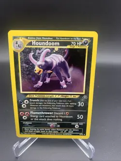 Pokemon TCG Neo Discovery Houndoom 4/75 Holo Rare HP - Image 1