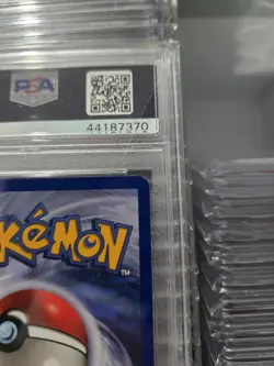 Pokemon Jungle 13/64 Venomoth Holo PSA 9 1999 - Image 4