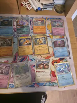 Pokemon TCG Scarlet & Violet 151 Set Job Lot 43 Cards - Image 5