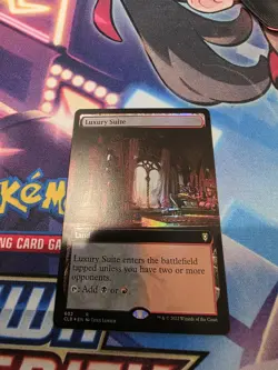 Luxury Suite (Extended Art) Commander Legends: Battle for Baldur's Gate Foil - Image 1