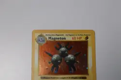 Pokemon Base Set Shadowless Magneton 9/102 Rare LP/NM- WOTC 1999 - Image 2