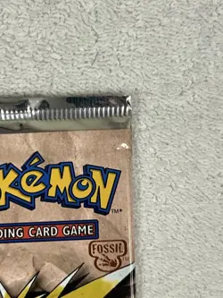 Pokemon Fossil 1st Editon Booster Pack Unweighed & Sealed Zapdos Art 4702771060714 - Image 3