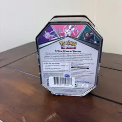 Pokemon TCG: V Heroes Tin - Umbreon V - Image 3