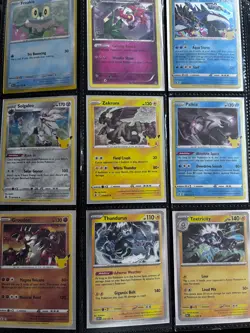 Pokemon cards-Binder full of rare cards in great condition - Image 3