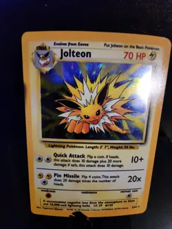 Pokemon TCG Jolteon Jungle Holo NO SYMBOL Misprint 4/64 - Image 3