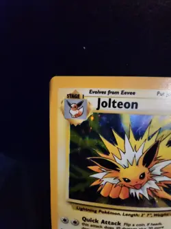 Pokemon TCG Jolteon Jungle Holo NO SYMBOL Misprint 4/64 - Image 4