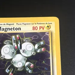 French 1st Edition Magneton Holo Rare Card Fossil Set 11/62 MP - Image 3