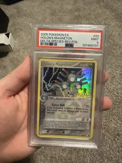 2005 Pokemon Holon's Magneton Reverse Holo EX Delta Species 22/113 PSA 9 - Image 1