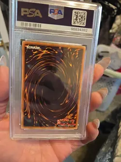 Yu-Gi-Oh: Hero Signal 1st Ed PSA 9 - Ultimate Rare Card - The Lost Millenium - Image 2