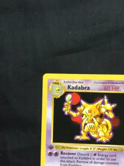 Pokemon Cards: Base Set 1st Edition Uncommon: Kadabra 32/102 - Image 2
