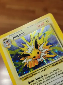 LP Pokemon TCG Jolteon Jungle 4/64 Holo Unlimited Holo Rare - Image 3