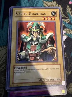 Yugioh Celtic Guardian SYE-008 Starter Deck: Yugi Evolution Unlimited - Image 1
