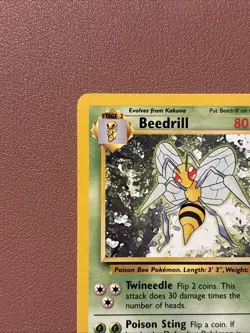 Pokemon TCG Beedrill 17/102 Base Set Unlimited Non-Holo Rare Card LP Condition - Image 4