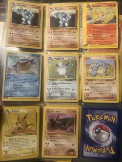 Pokemon Card Binder Whole Set 99-2002 Cards Great Condition - Image 5
