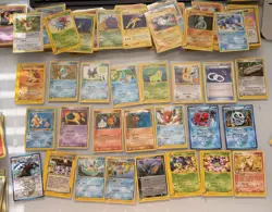 Vintage WOTC Pokemon Lot approx 650 Cards Some Holos Bulk LP-DMG Collection - Image 4