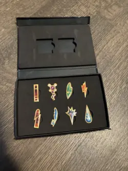 Pokemon League 2012 Unova Gym Badges in box 8 badges COMPLETE SET - Image 2