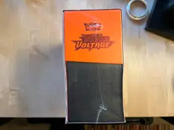 Pokemon Sword & Shield Vivid Voltage Elite Trainer Box ETB Factory Sealed NEW 820650807688 - Image 4