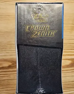 Pokemon TCG: CROWN ZENITH - Elite Trainer Box - FACTORY SEALED! - NO RESERVE! - Image 5