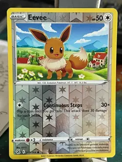 POKEMON EEVEE 205/264 COMMON REVERSE HOLOFOIL FUSION STRIKE NM CARD - Image 1