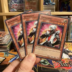 3X Yugioh Kaibaman SDDC-EN022 Common 1st Edition NM-LP Playset - Image 1
