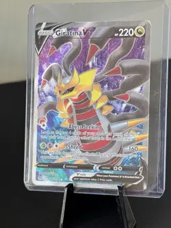 Pokemon Giratina V 185/196 Full Art Holo – Lost Origin - 2022 NM - Image 1