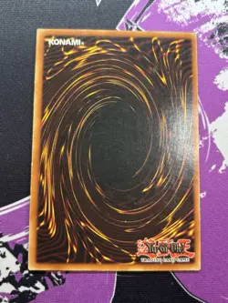 Yugioh Blue-Eyes White Dragon SDK-001 Ultra Rare Unlimited LP Starter Deck Kaiba - Image 2