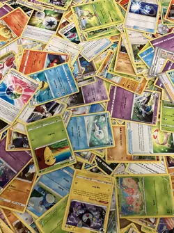 2.5LB Lot of Various Mixed Assorted Pokemon Cards TCG CCG Trading Cards - Image 4