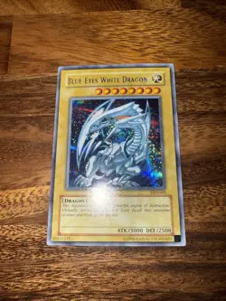 Blue-Eyes White Dragon (Dark Duel Stories) DDS-001 Yu-Gi-Oh! Promotional Card - Image 1