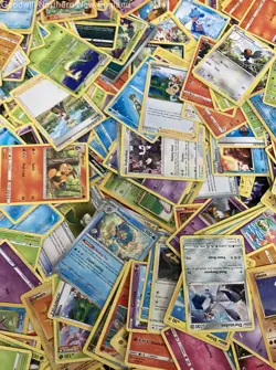 2.5LB Lot of Various Mixed Assorted Pokemon Cards TCG CCG Trading Cards - Image 4