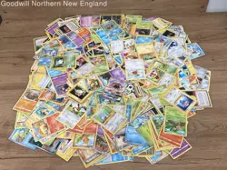 2.5LB Lot of Various Mixed Assorted Pokemon Cards TCG CCG Trading Cards - Image 1