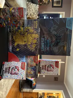 Pokemon Sealed Lot of 5; Fantasmal Flames, 151, Mega Evolution And Surging Spark - Image 1